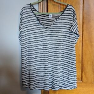 Old Navy top